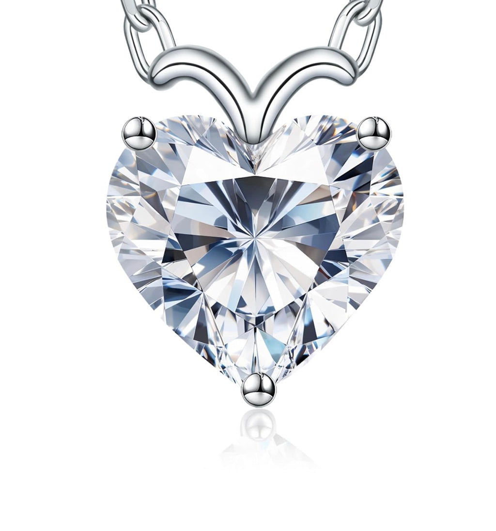 4.0 Carats Heart Moissanite Sterling Sliver Necklace