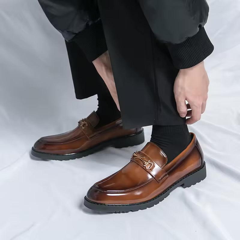 Chaussures confortables de style britannique pour hommes, chaussures formelles officielles Oxford, simple marchand senior, affaires classiques, printemps, été, nouveau